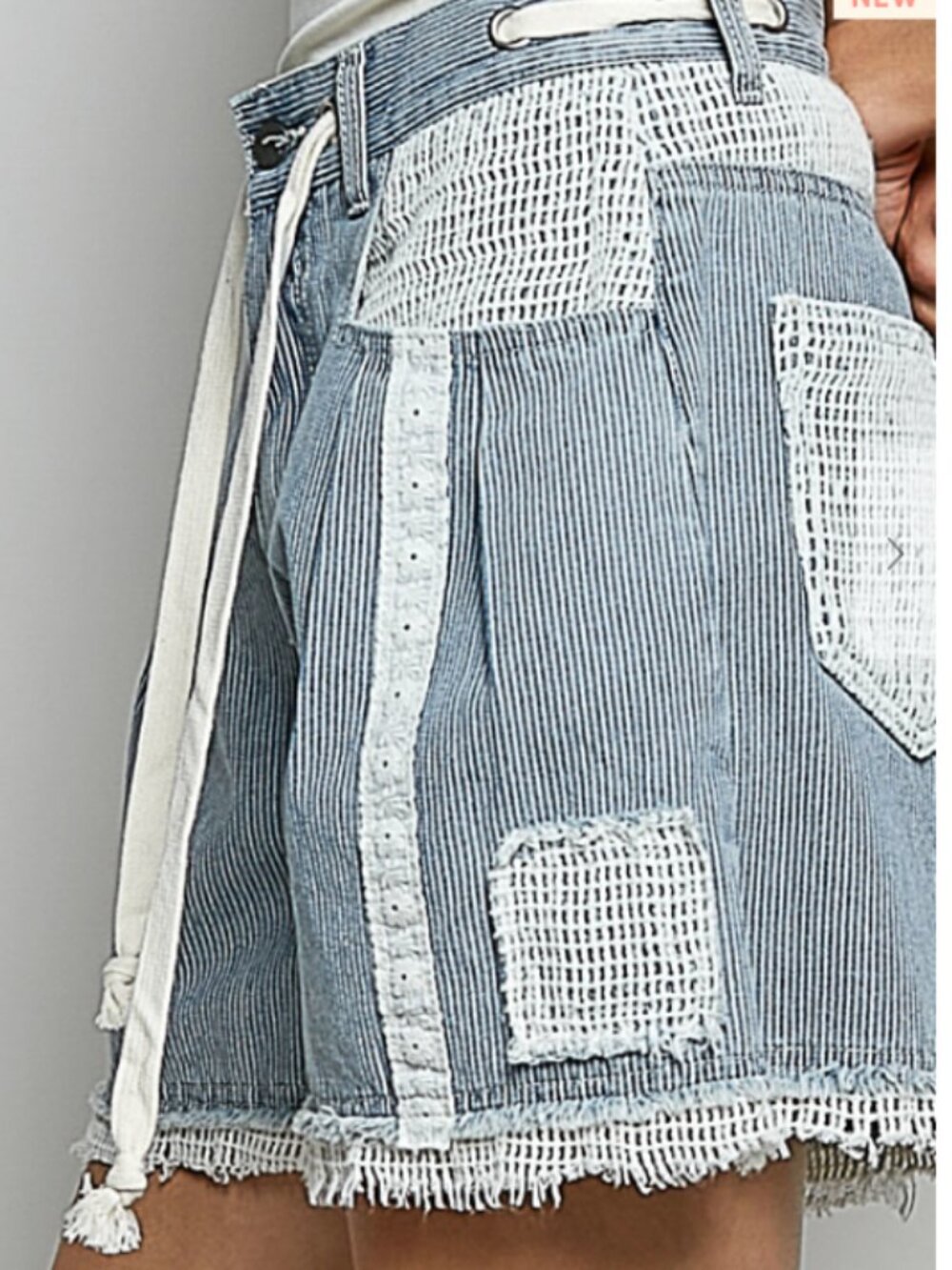 153. NWT POL Striped blue denim Shorts